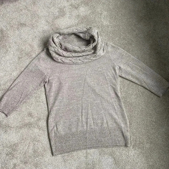 New York & Company Three Quarter Sleeve Knit Braided Turtleneck Tan Sweater M - Picture 9 of 11